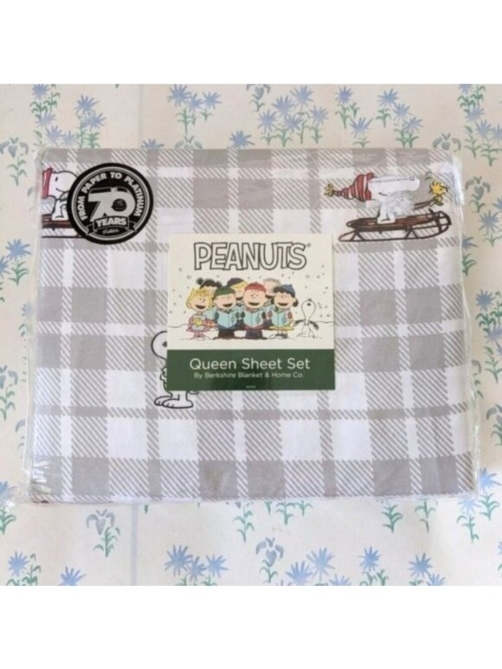 Peanuts Christmas Snoopy Gray Plaid Queen Sheet Set NEW Berkshire Home